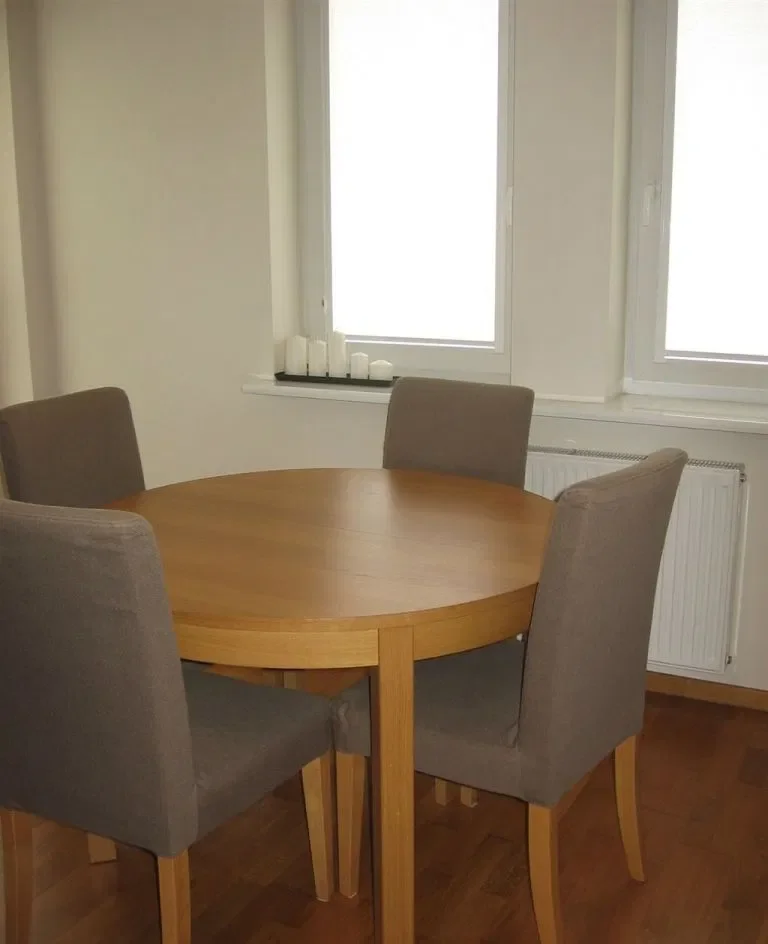 Piaseczno ul Mlynarska 53m2 ,2 pokoje , garaż - zdjęcie 4