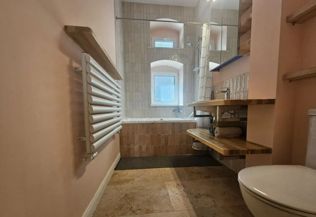Mieszkanie 66 m2 pierwsze piętro w centrum Torunia - zdjęcie 5