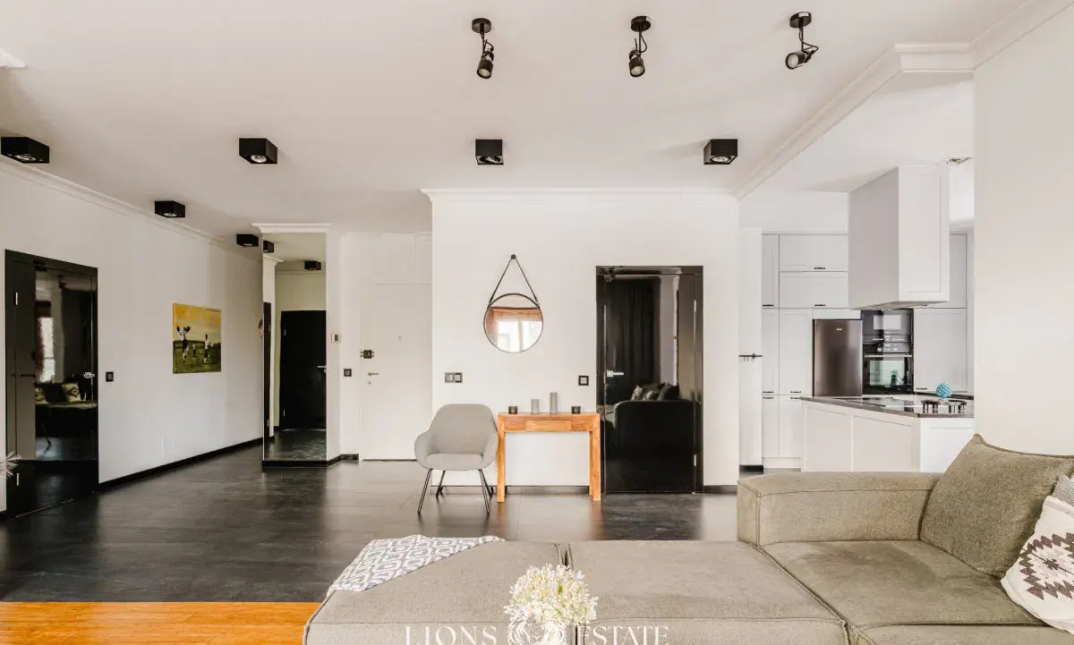 Elegant apartment on Bernardyńska Street - zdjęcie 4