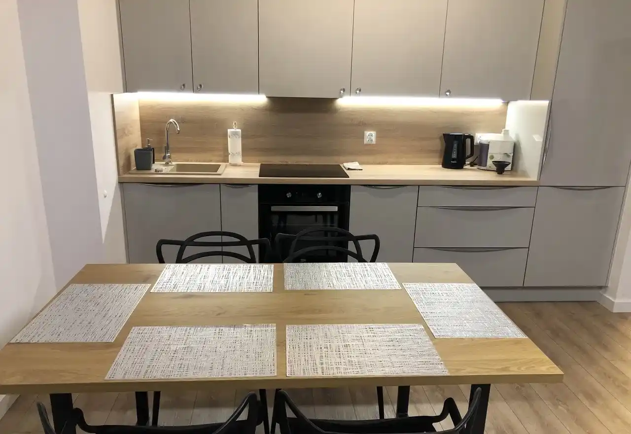 Mieszkanie 3-pokojowe – 82 m² – Elbląska Starówka - zdjęcie 2