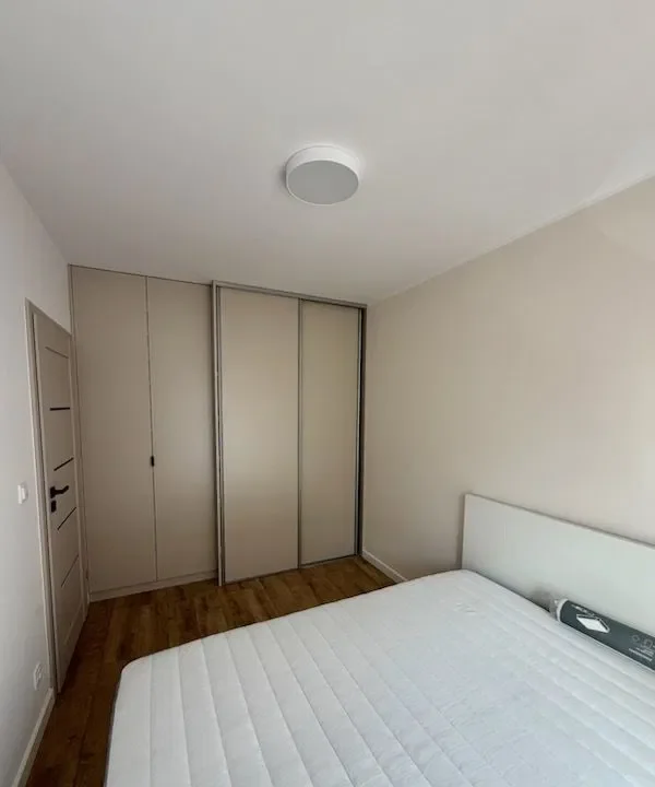 Nowe mieszkanie z garażem w Poznaniu (Winogrady) - zdjęcie 9