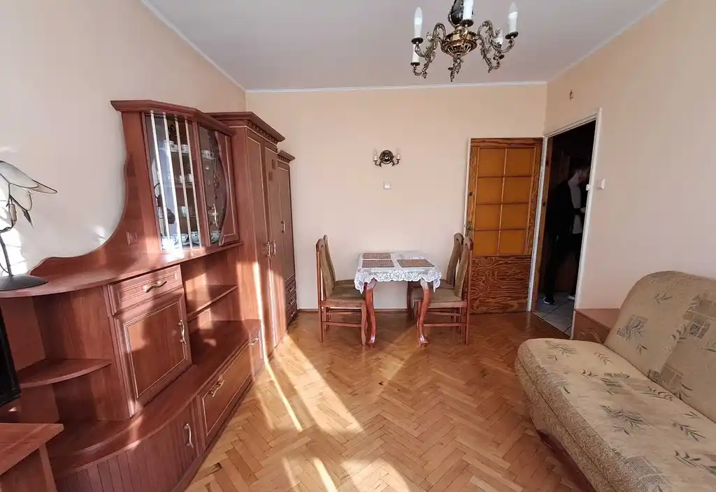 Duży pokój z balkonem przy ul.Piłsudskiego od zaraz CENTRUM - zdjęcie 2