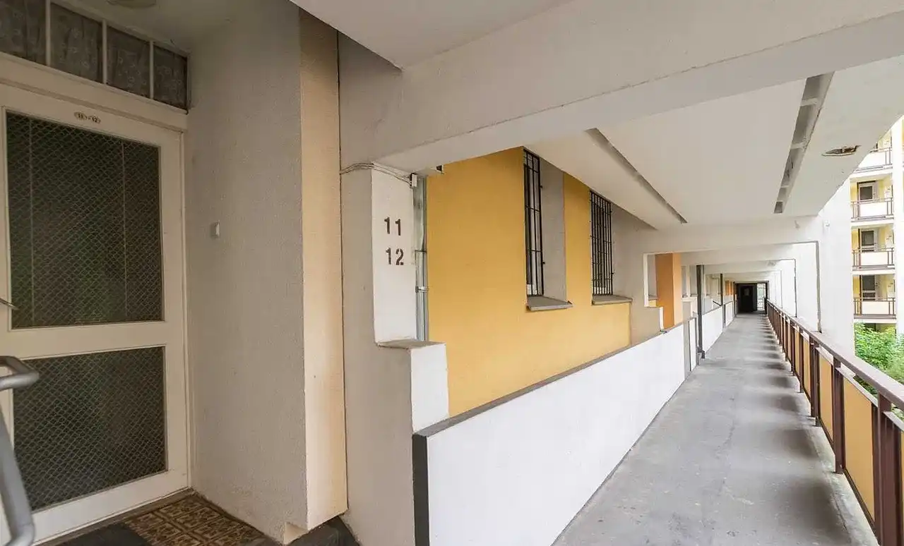 Duży pokój do wynajęcia –| balkon | cicha okolica | - zdjęcie 6