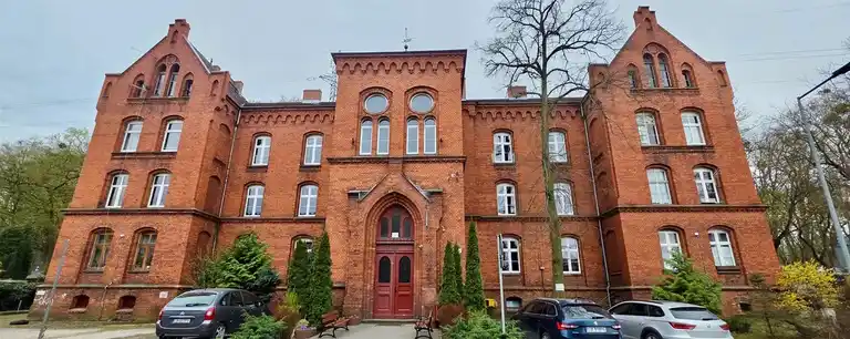 Po remoncie, przy parku - zdjęcie 6