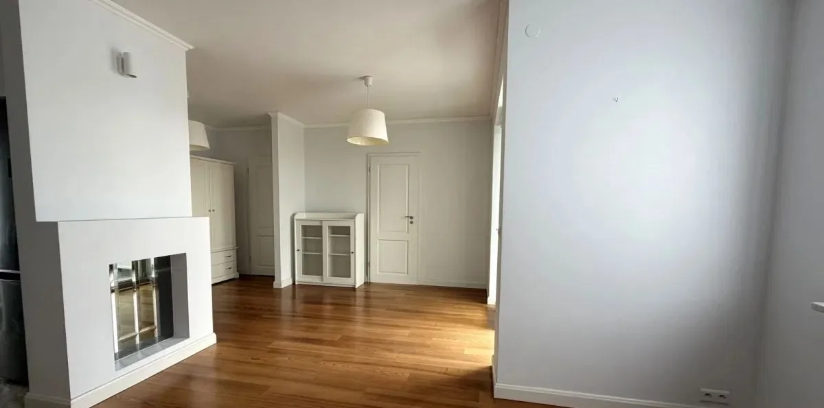 2 pokoje na Kabatach !