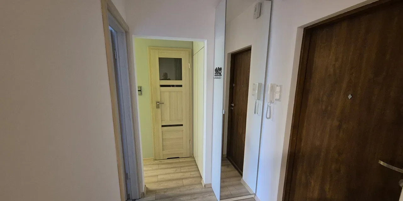 2 pokoje niezależne, osobna kuchnia, balkon - zdjęcie 3