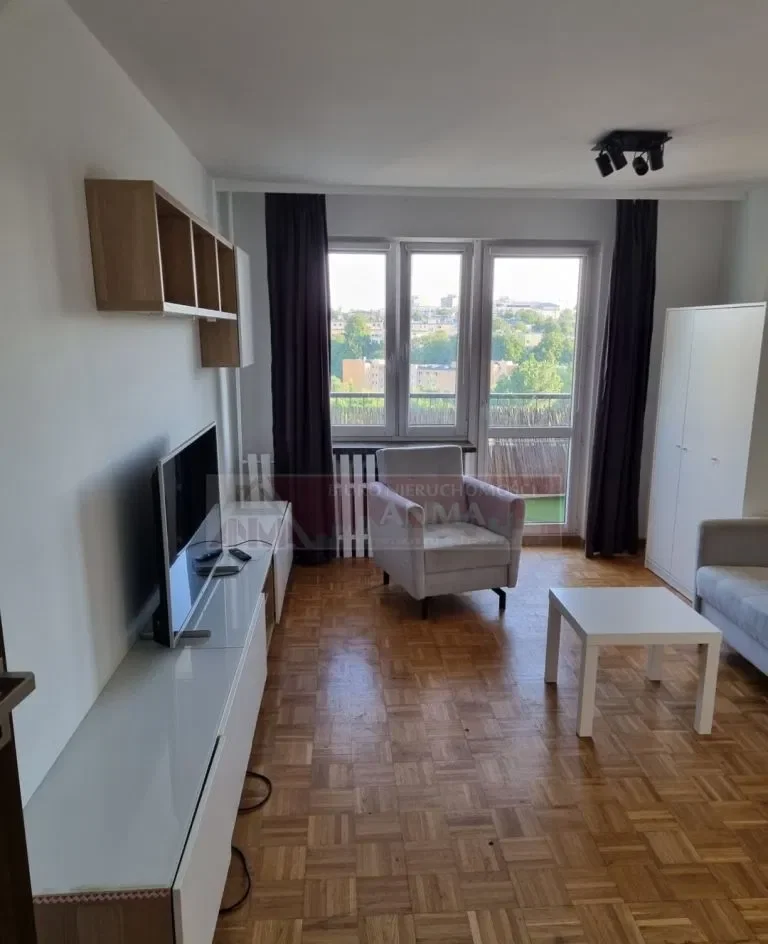 Zadbane rozkładowe 3-pok mieszkanie blisko centrum - zdjęcie 2