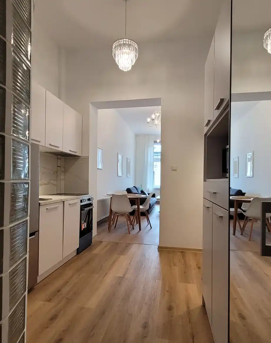 3 pokoje (2 osobne + salon), po remoncie, ul. Ariańska od zaraz, - zdjęcie 9