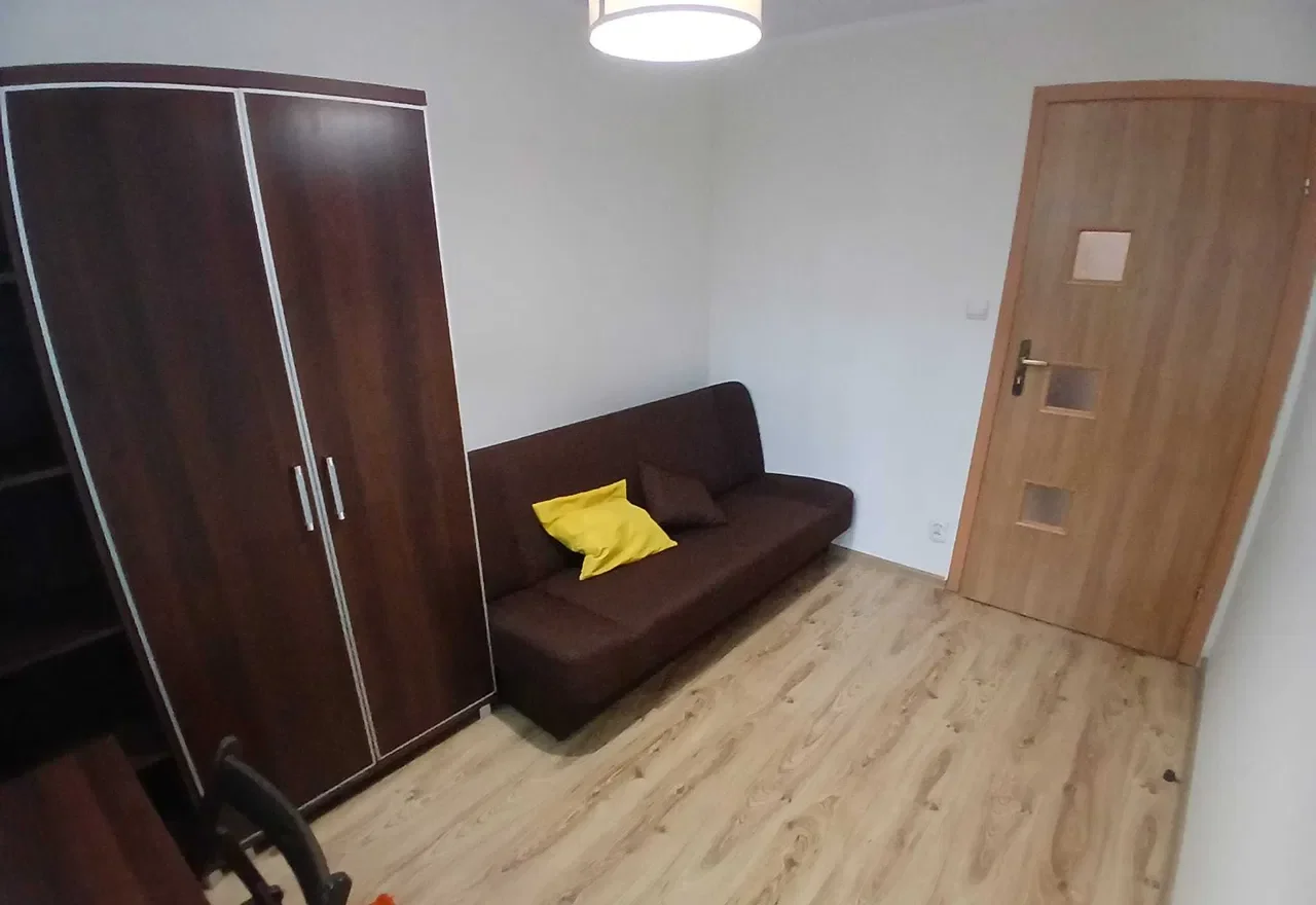 Pokój z balkonem – Wrocław - Różanka, Parnickiego 18 blisko centrum i Uniwersytetu Wrocławskiego - zdjęcie 3