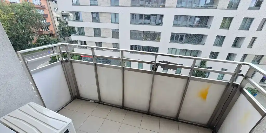 Jednopokojowe z balkonem Swiętokrzyska. KLIMATYZACJA - zdjęcie 7