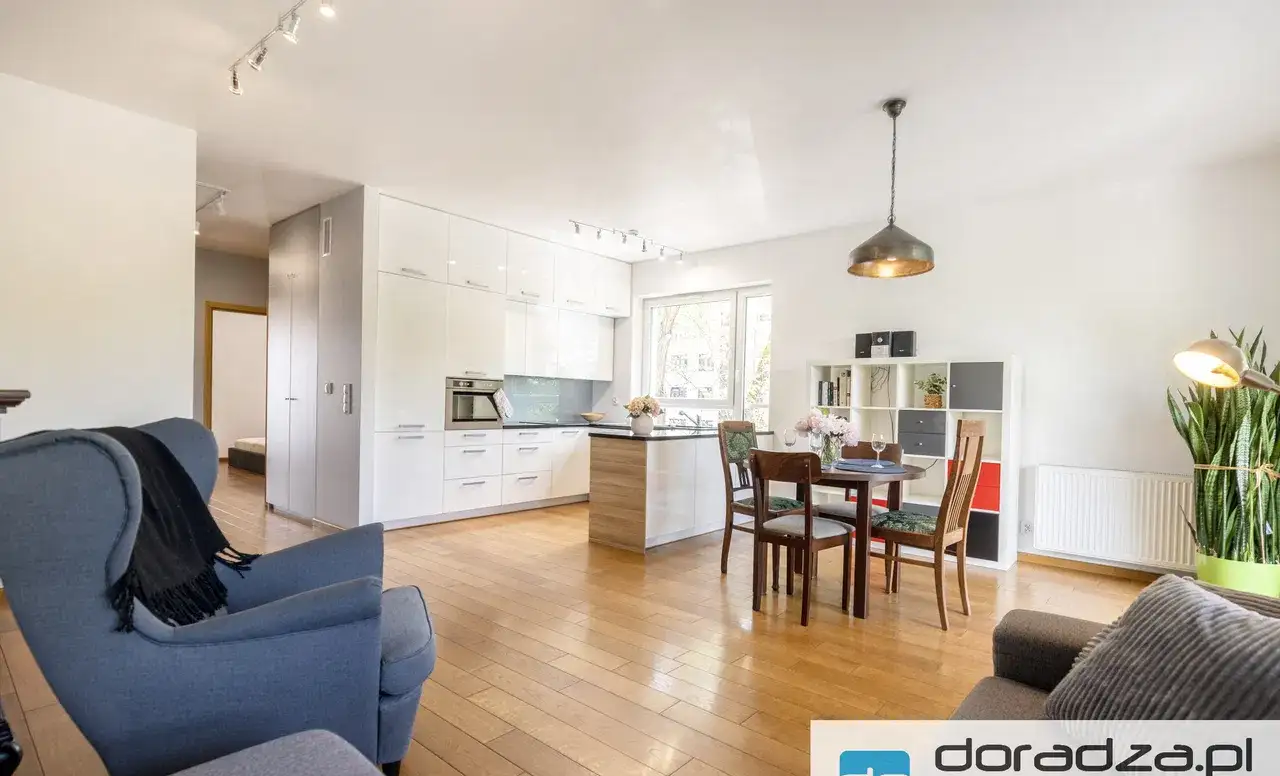 3 pokoje / 67m2 / balkon / parking podziemny / ul. Jana Długosza