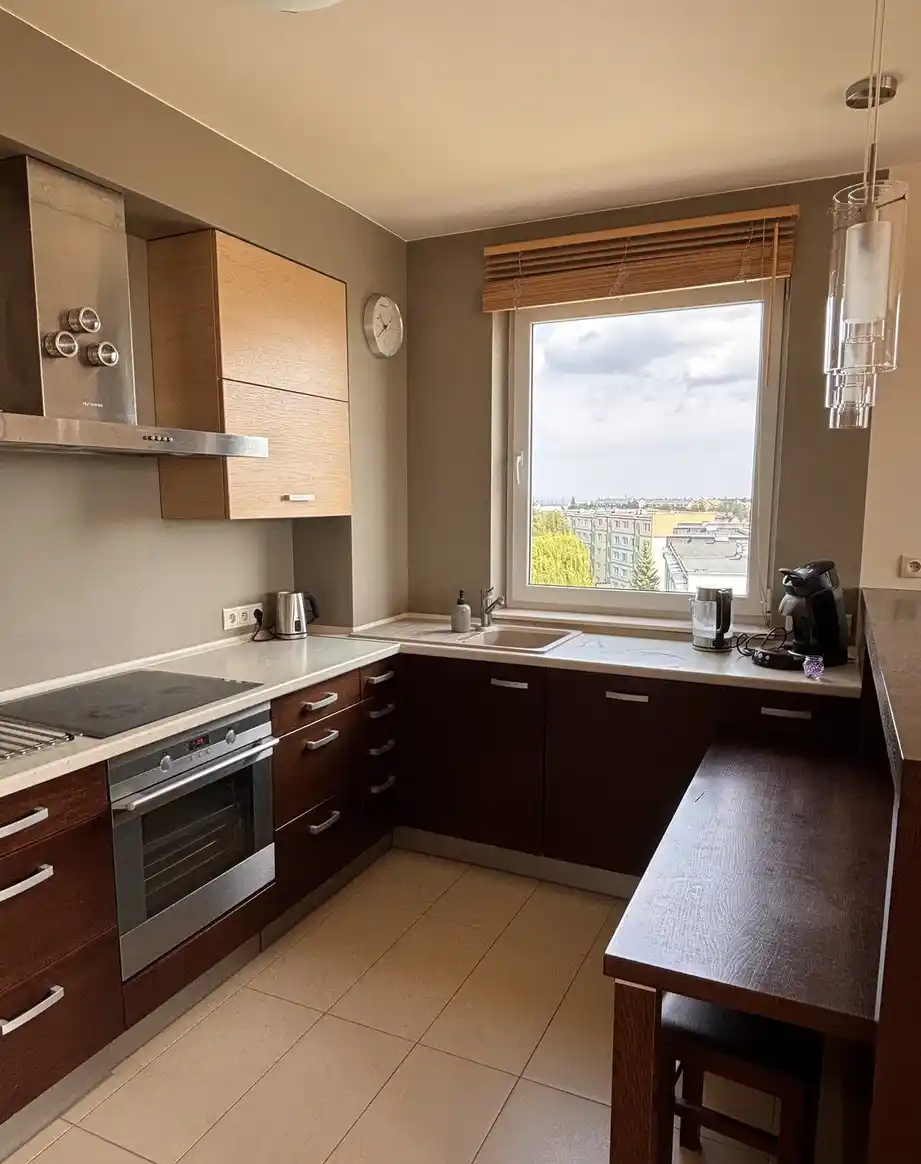 Przestronne 4-pokojowe mieszkanie 94 m² | 2 łazienki | Garaż | Widok - zdjęcie 7
