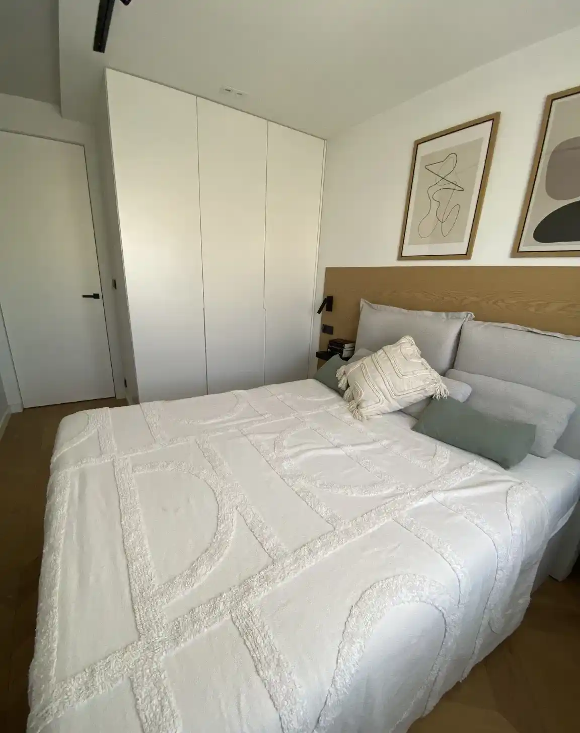 3 pok , wysoki standard, 10m do centrum, balkon , garaż, duży salon - zdjęcie 10