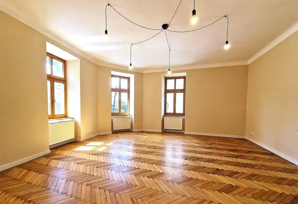 Przestronne mieszkanie w Łodzi z balkonem - zdjęcie 9