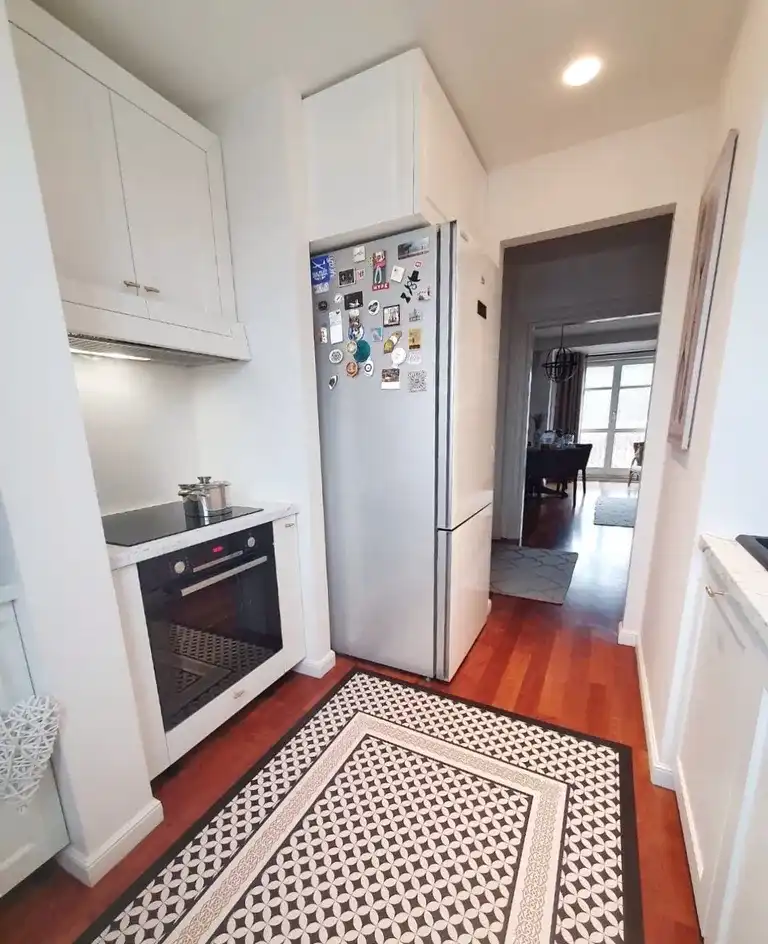 Piękny apartament z halą w cudownej lokalizacji do życia - zdjęcie 8