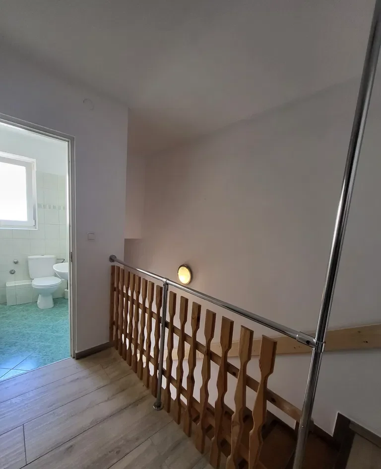 Trzy niezależne pokoje z kuchnią i 2 łazienkami na Łazarzu - zdjęcie 7
