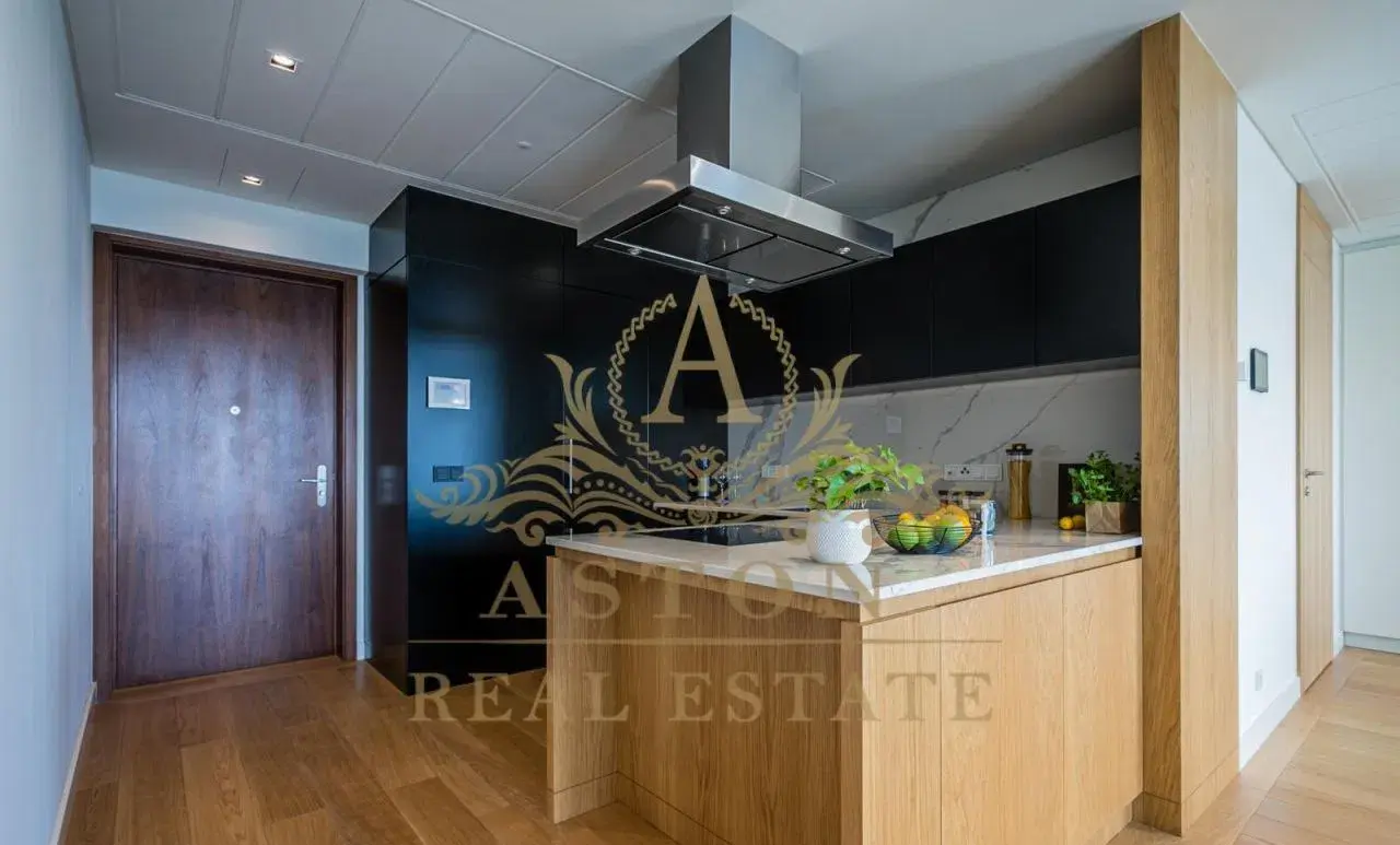 Sunset view, high floor 100 m2 apartment on Złota - zdjęcie 10
