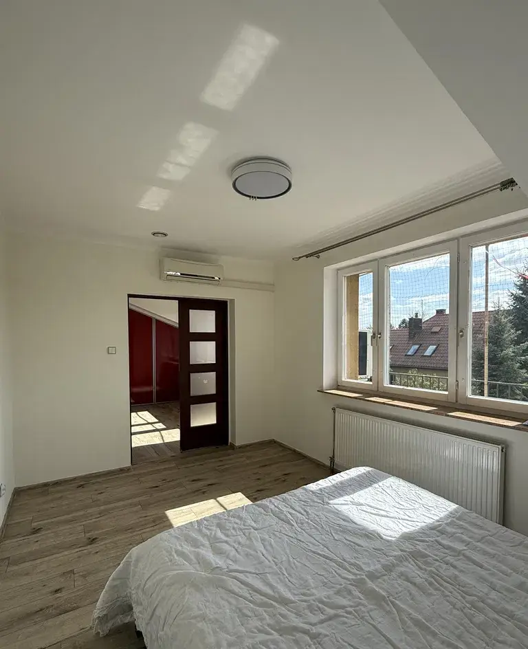 Mieszkanie 100m2, 3 pokoje, Łajski - zdjęcie 2