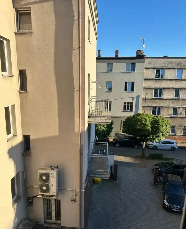 Mieszkanie do wynajecia w centrum Rybnika - zdjęcie 2