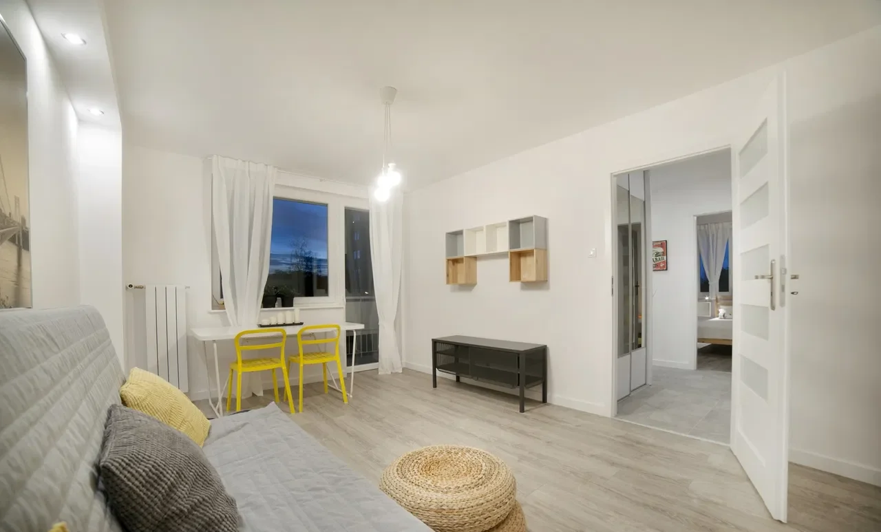 2 pokoje | 42,42 m² | Duży balkon | Retkinia | ul. Armii Krajowej 82 - zdjęcie 2