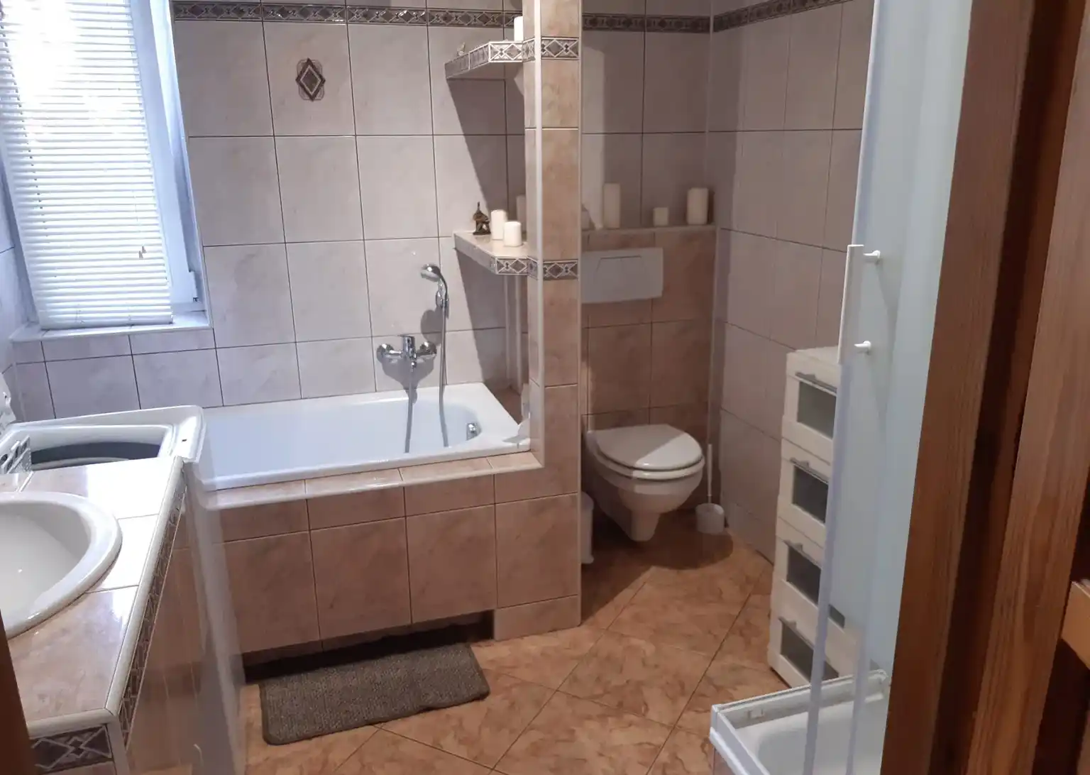 Nowoczesne studio 31.93m2 z balkonem i miejscem parkingowym we Wrocławiu - zdjęcie 5