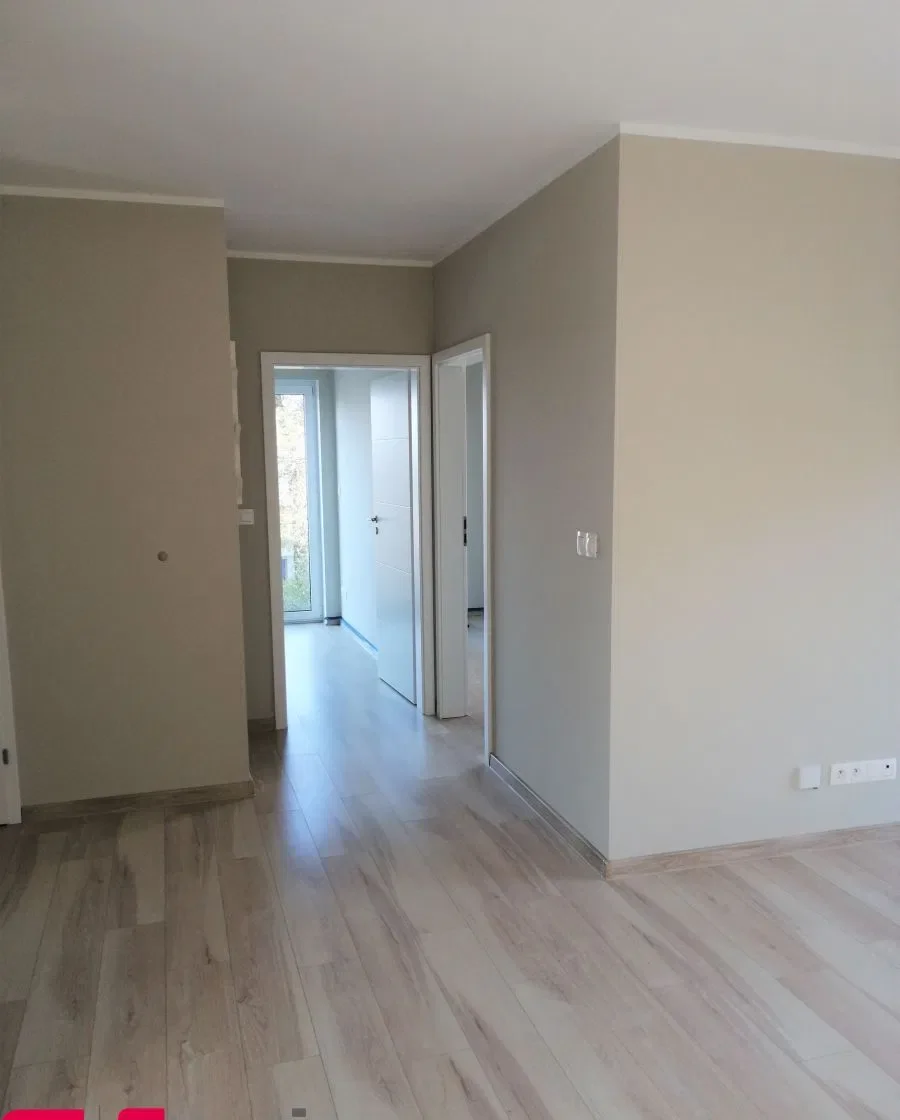 3 pokoje z osobną kuchnią i balkonem - zdjęcie 5