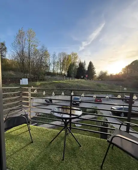 Noclegi w Apartamencie Jeleń & Natura w Jelniowie k/Kudowy Zdrój - zdjęcie 3