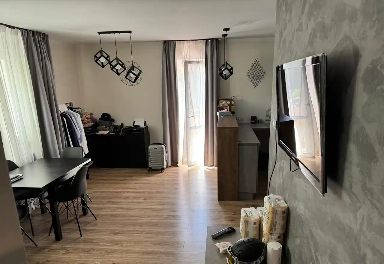 Wynajmę ładne, bardzo dobrze wyposażone mieszkanie w Centrum Konina. - zdjęcie 2