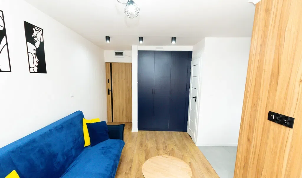 Do wynajęcia kawalerka parter 25m2 ul.Rosłońskiego - zdjęcie 9