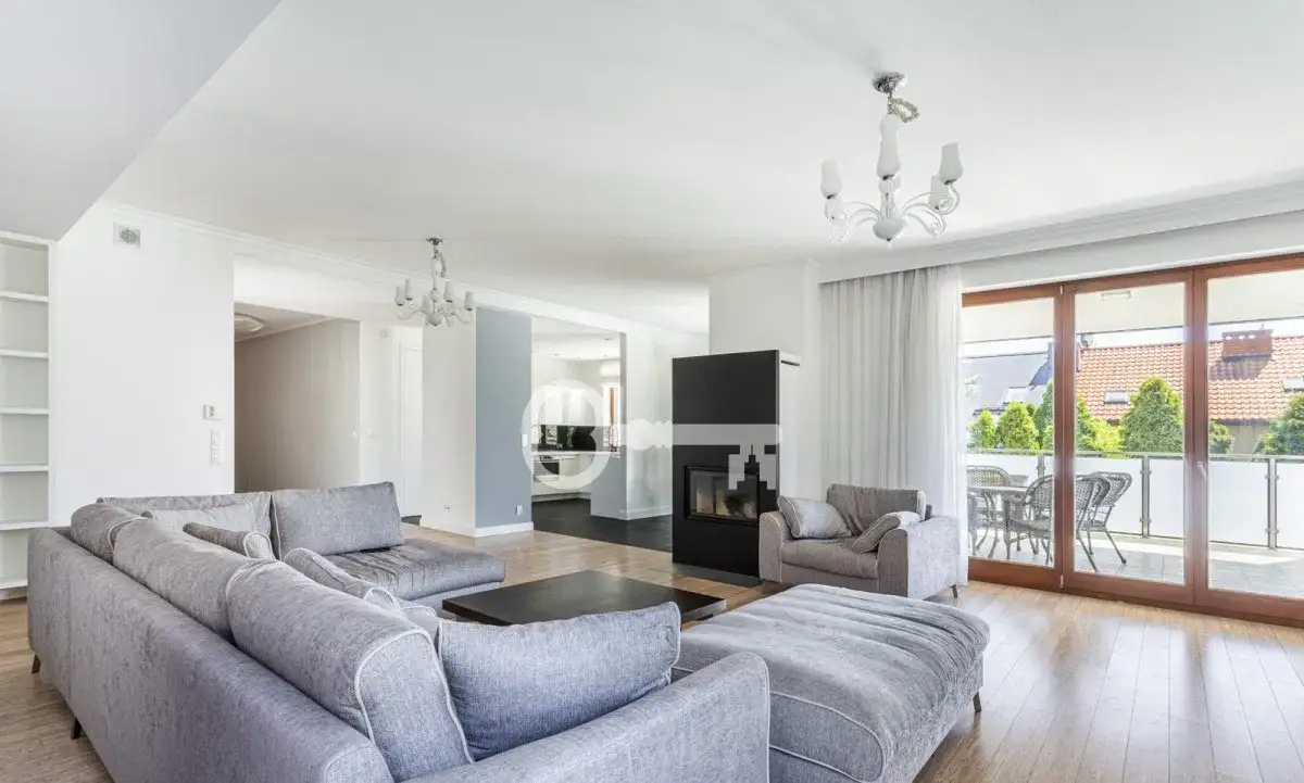 Luksusowy apartament z windą i tarasem - zdjęcie 4