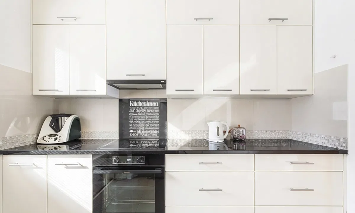 ELEGANCKI APARTAMENT PREMIUM Z LOGGIĄ I MIEJSCEM GARAŻOWYM W CENIE - zdjęcie 2