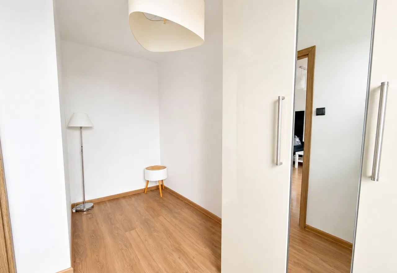 2-pokojowe mieszkanie z balkonem blisko pętli Krowodrza Górka - zdjęcie 5