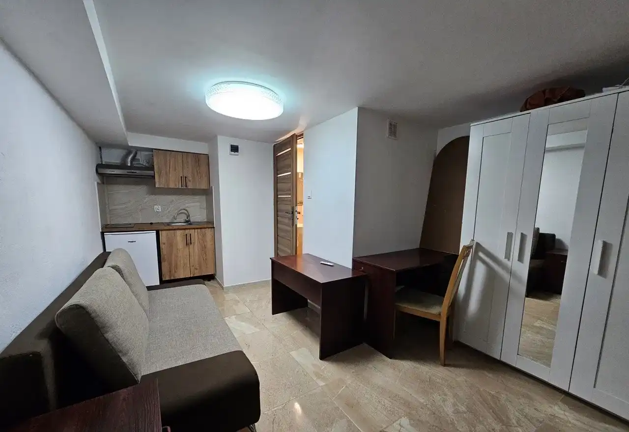 Kawalerka 20m2 1400+400+ prąd wolne od zaraz - zdjęcie 3