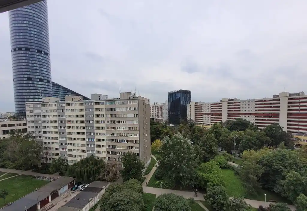 2 niezależne pokoje / obok SkyTower / balkon / rozkładowe - zdjęcie 9