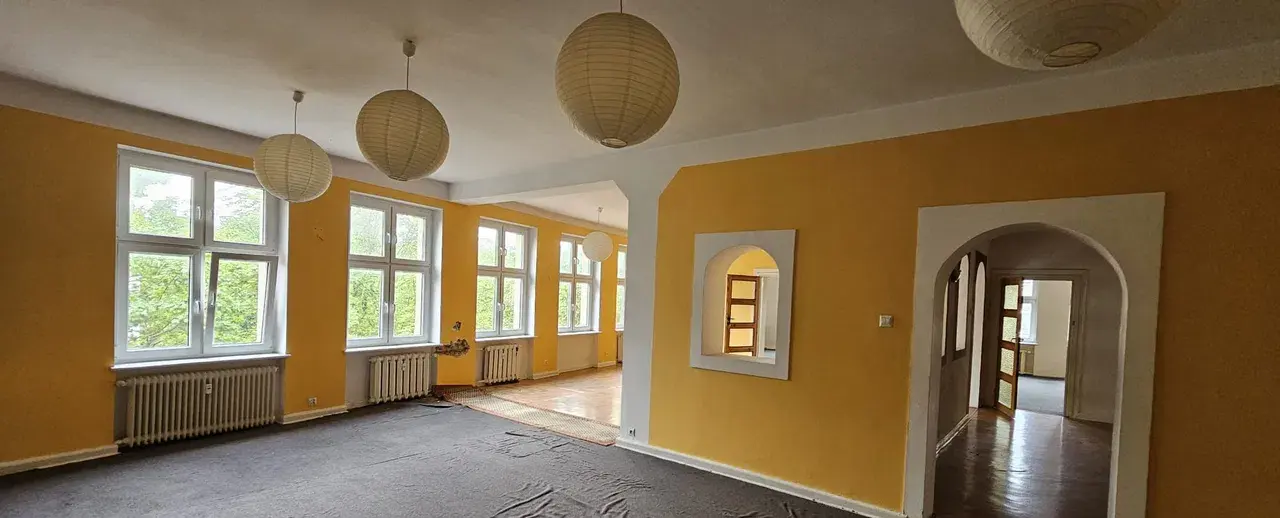 LOKAL W CENTRUM MIASTA – PONAD 350 m² | OGROMNY POTENCJAŁ INWESTYCYJNY - zdjęcie 8