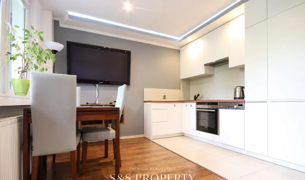 Borsucza | Bonarka | 3pok | 44m2 | ENG