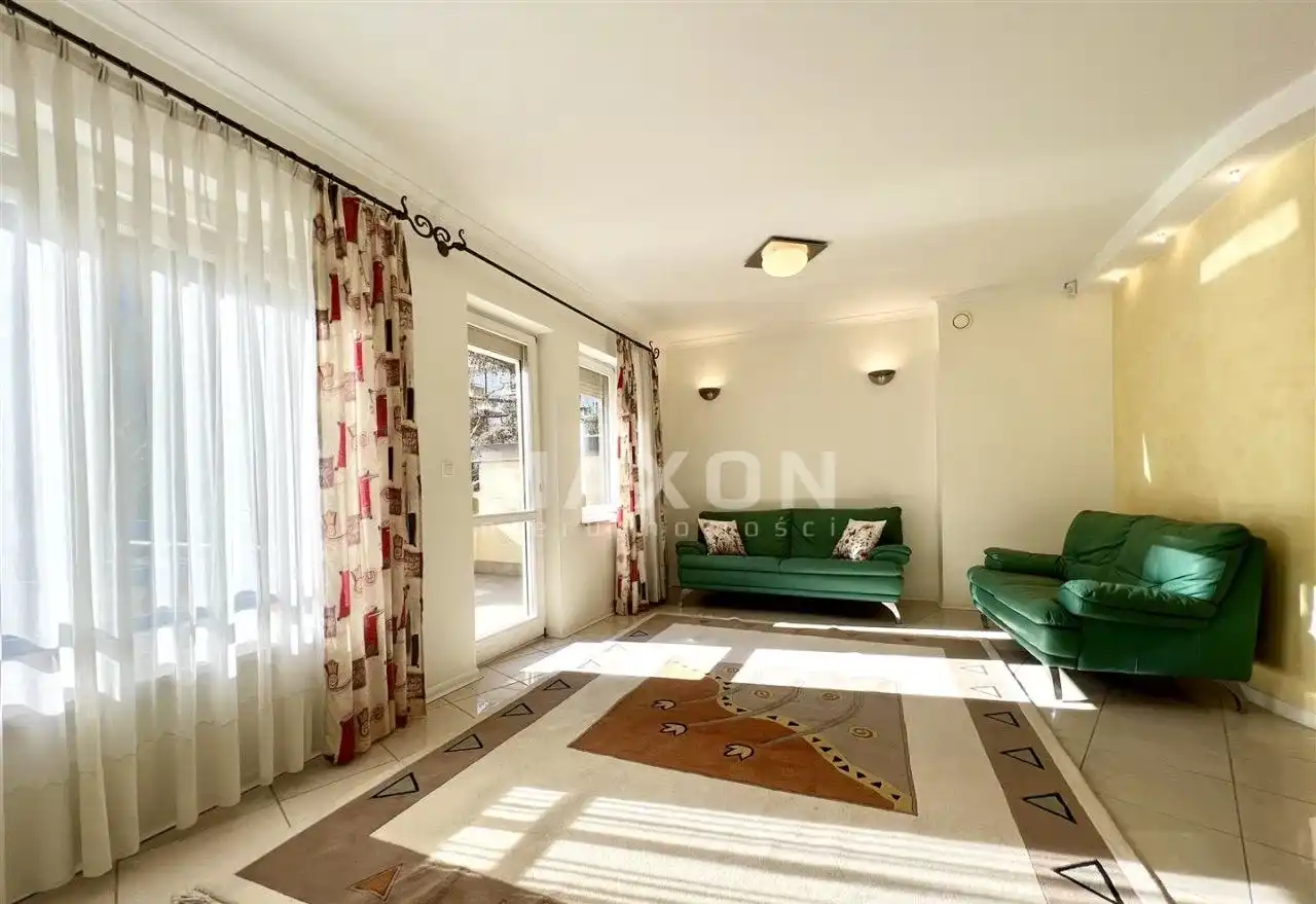 Segment na Ursynowie (Kabatach) do wynajęcia 210m2 - zdjęcie 2