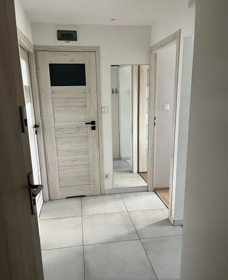 Pokój dwuosobowy przy ul. Krowoderskich Zuchów 9 w Krakowie - zdjęcie 5