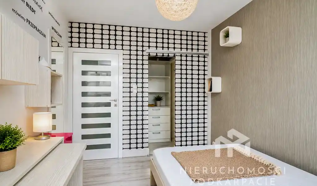 45 m² | 2 pokoje  | Balkon | Parking | Drabinianka - zdjęcie 8