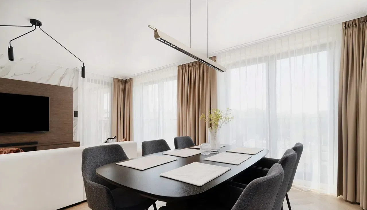 Ekskluzywny apartament w CENTRUM. ul. WIENIAWSKA, 2 m. postojowe - zdjęcie 2