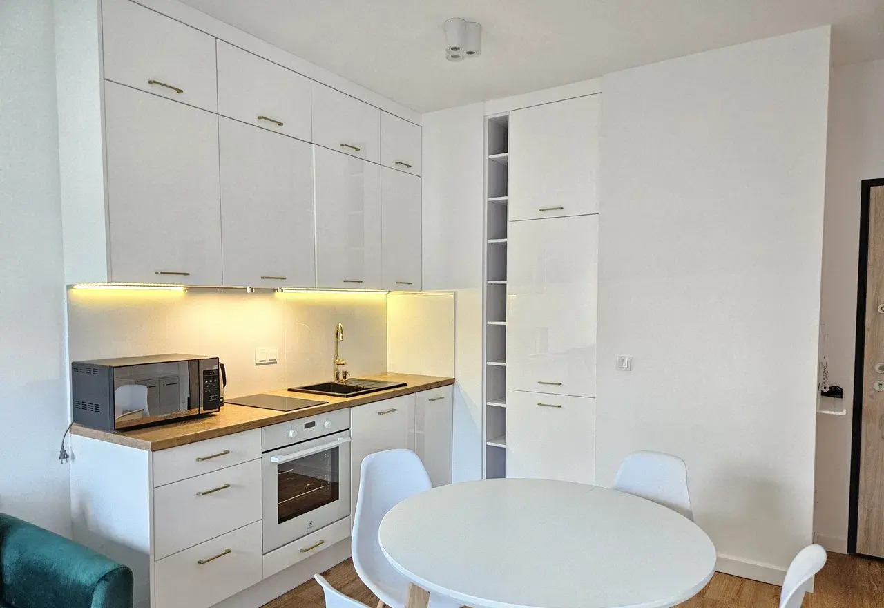 Holm House 3 Mokotów | 2 pokoje | metro 10 min | garaż | 2022 - zdjęcie 2