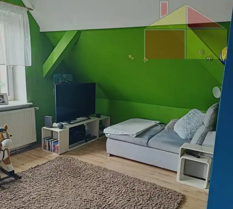 Mieszkanie 2 poziomowe w ciekawej lokalizacji. - zdjęcie 2