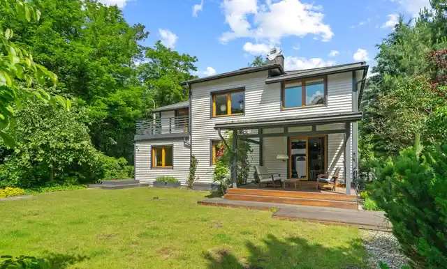 Dom przy Lesie Bemowskim | Boernerowo | 155 m² | 4 sypialnie | ogród