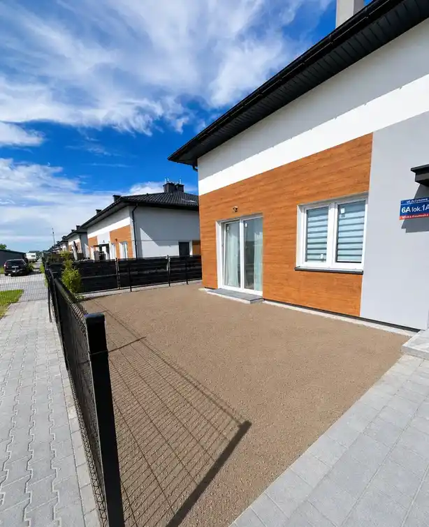 Do wynajęcia nowoczesny dom z ogrodem – Wólka Kosowska- 90m2