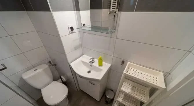 Jasna kawalerka blisko centrum, ul. Legionów 75, BRAK PROWIZJI - zdjęcie 8
