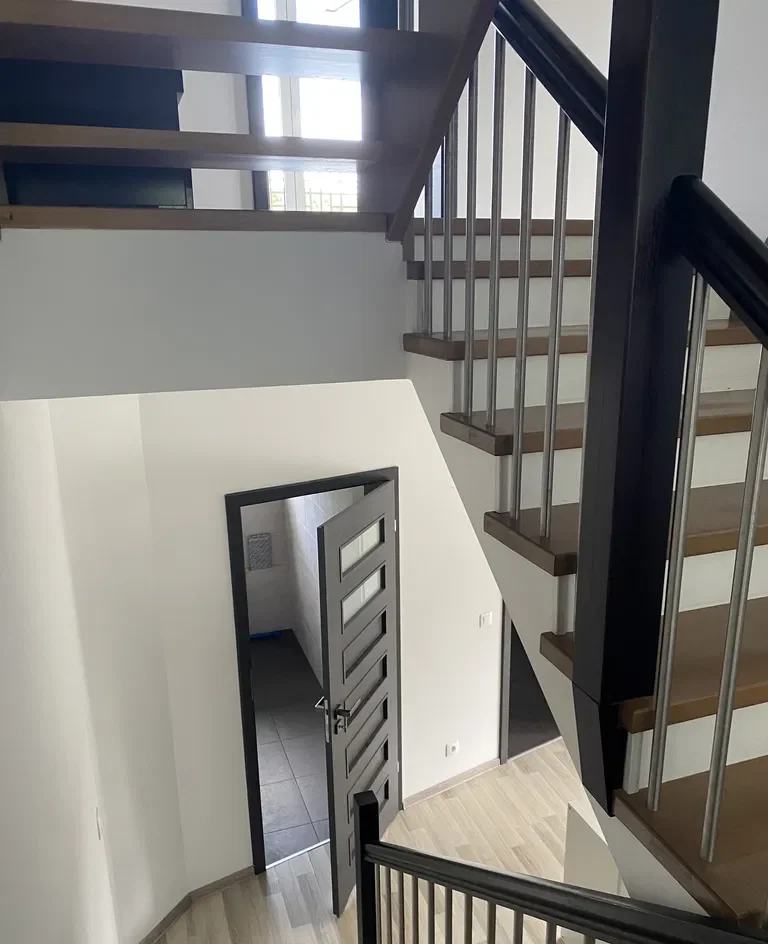 Dom 120 m2 + poddasze użytkowe- Rembelszczyzna - zdjęcie 6