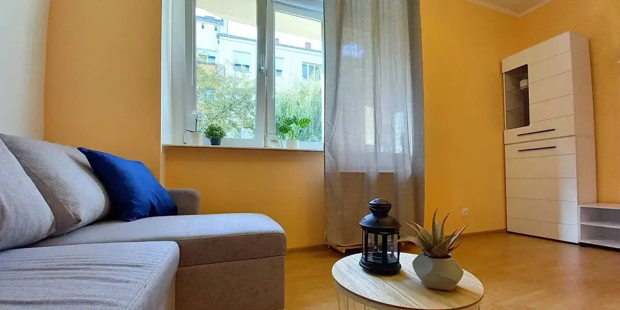 Przytulne mieszkanie w sercu Jeżyc! | 2099 Zł | Szamarzewskiego 56 - zdjęcie 2