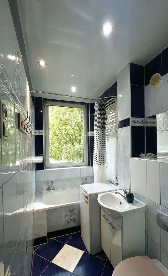 2- pokojowe mieszkanie 42,55 m² w pełni wyposażone - zdjęcie 3