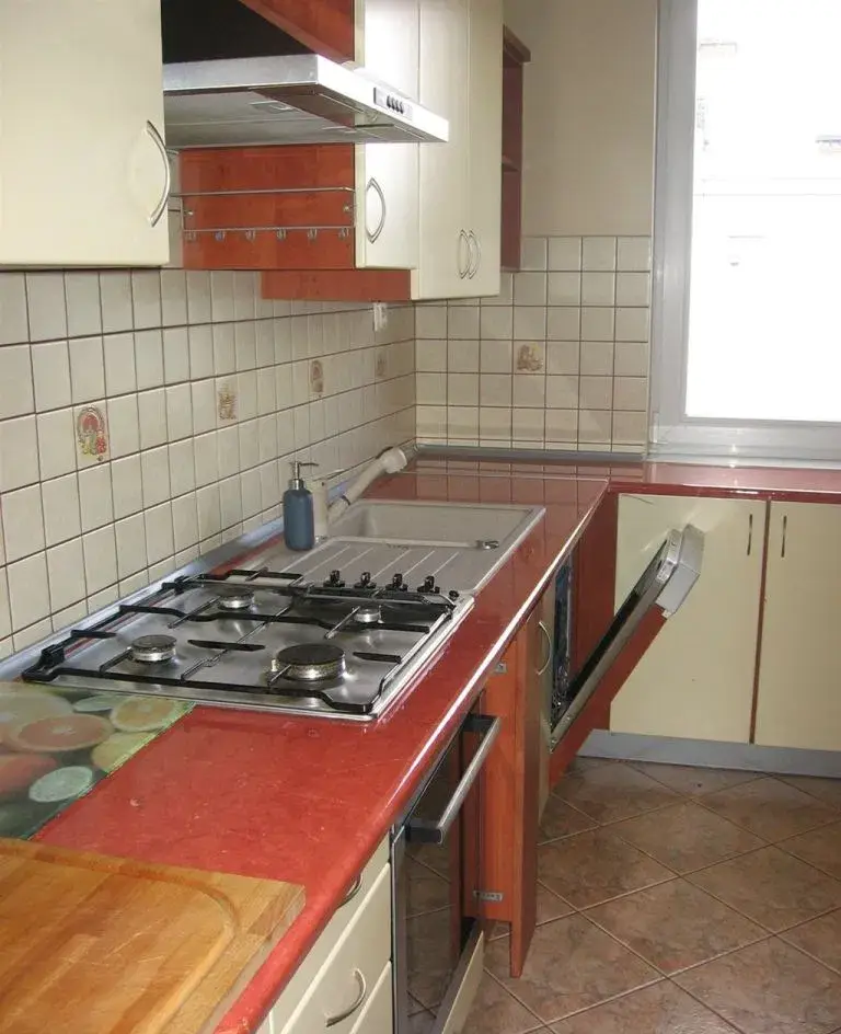 Piaseczno ul Mlynarska 53m2 ,2 pokoje , garaż - zdjęcie 8
