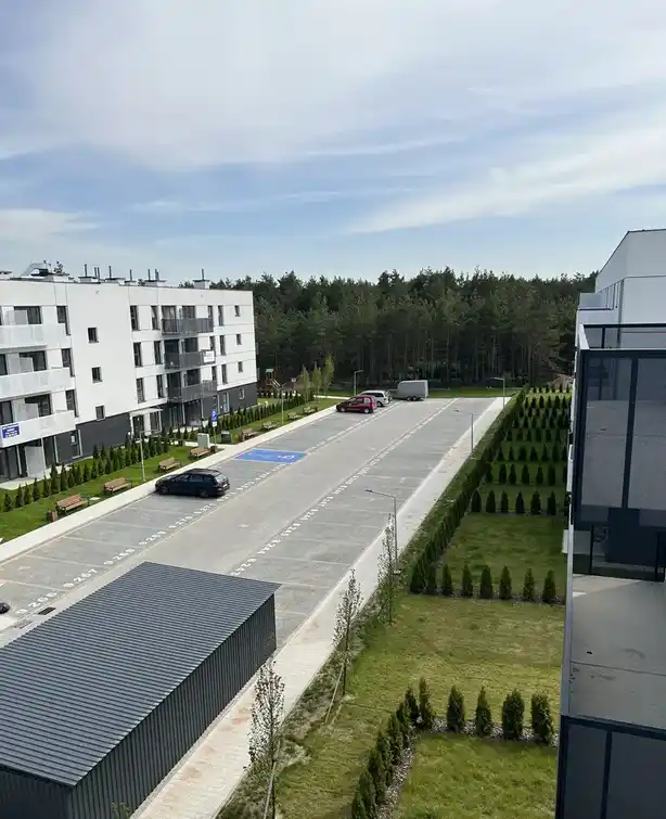 Mieszkanie 3-pokojowe z balkonem i garażem - zdjęcie 3